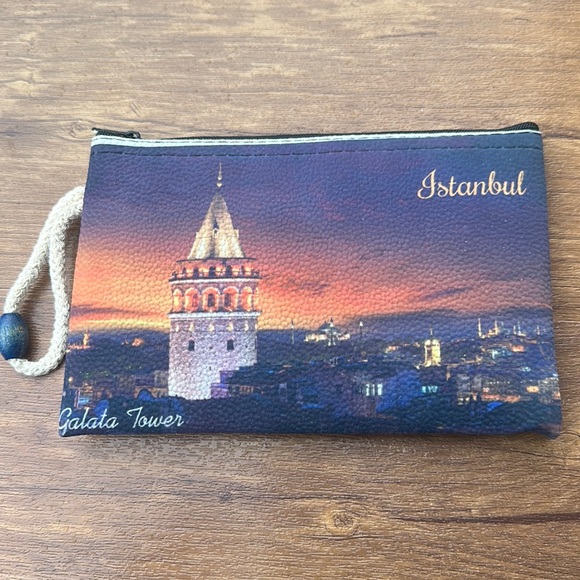 New istanbul Galata Tower Small Flat Amenity Bag - Picture 1 of 8